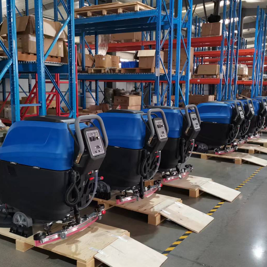 Maintenance of the Walk-behind floor scrubber