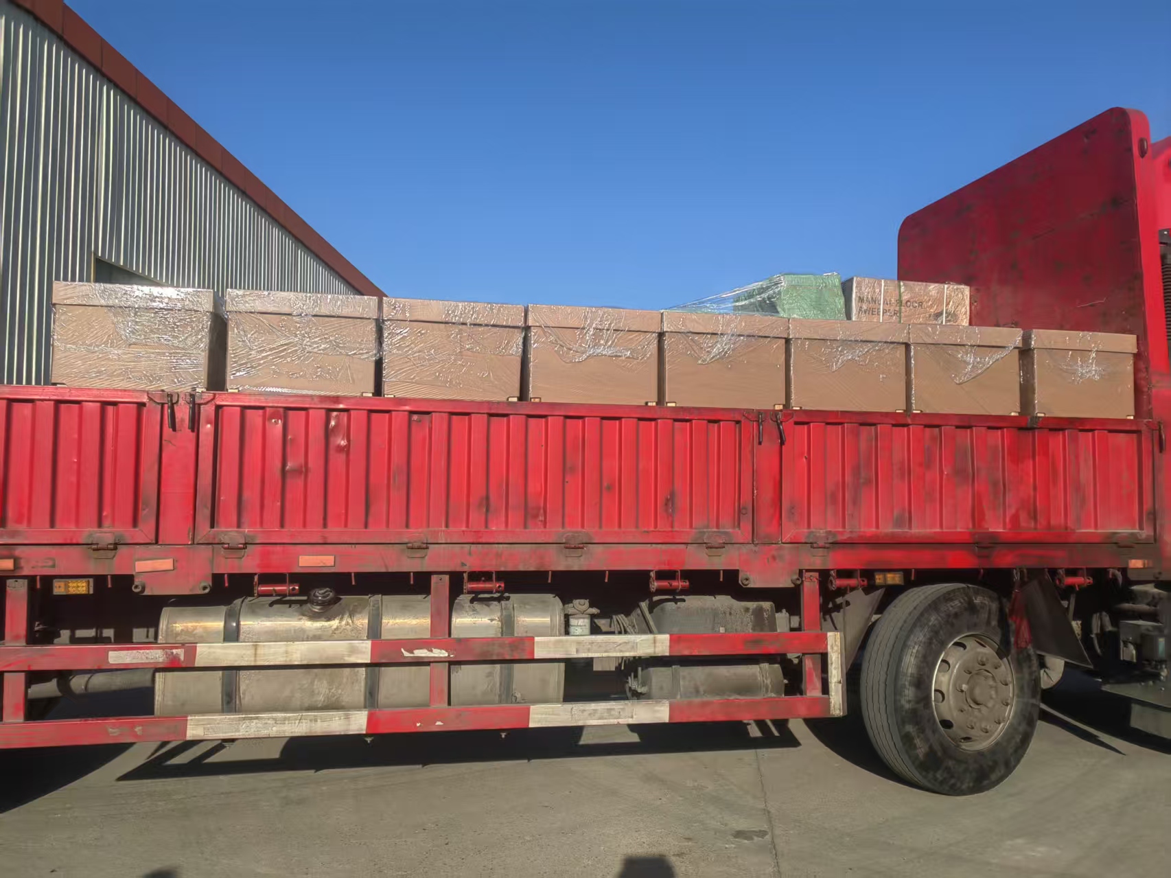 On January 15, 12 pieces of A-5B were shipped to foreign distributors