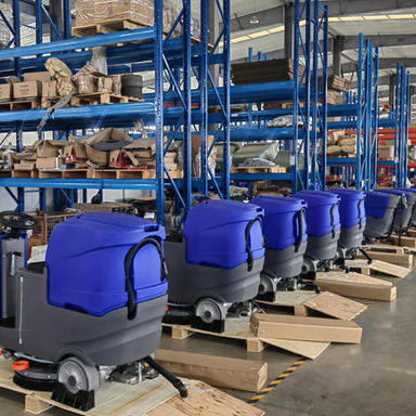 Characteristics of industrial floor scrubber