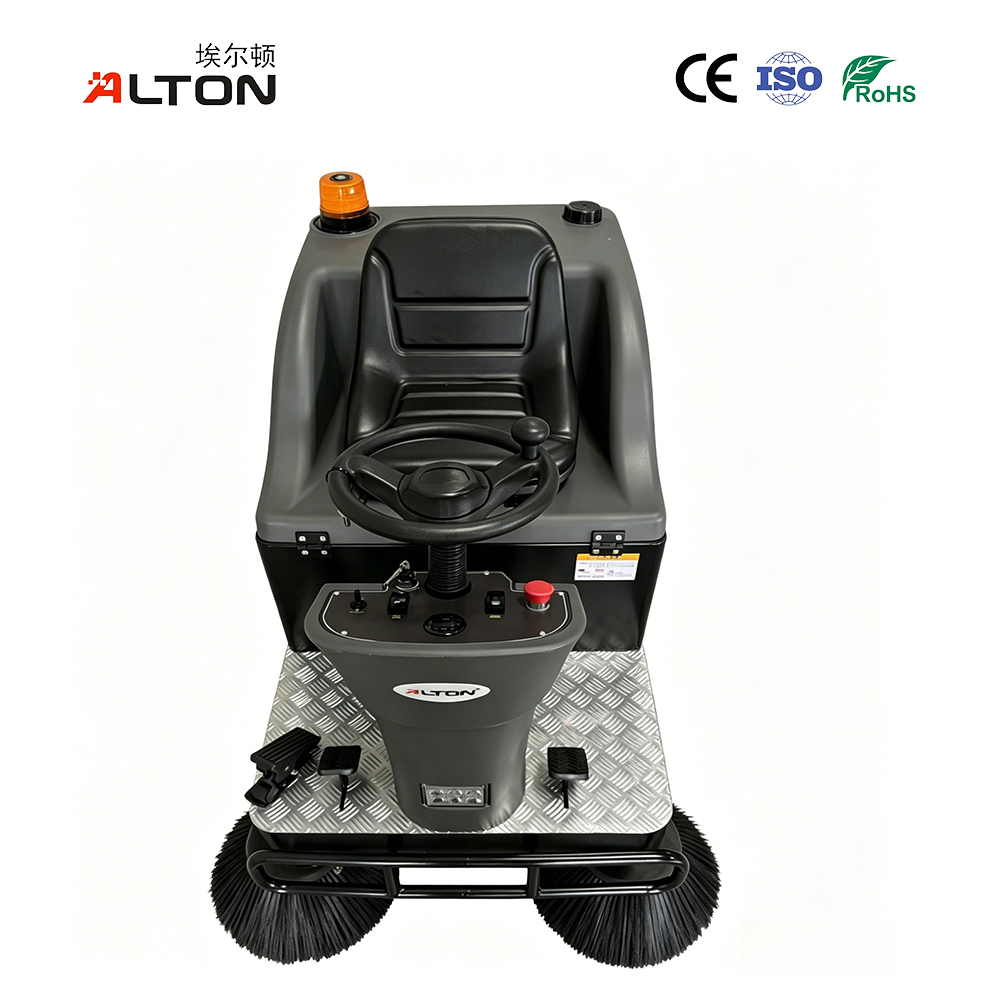 Alton S1250R Ride on Sweeper